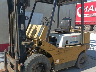 Sprzedam wózek widłowy TCM Diesel