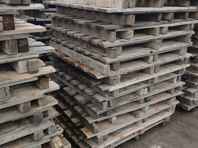 Sprzedam palety po Kosce 120x100