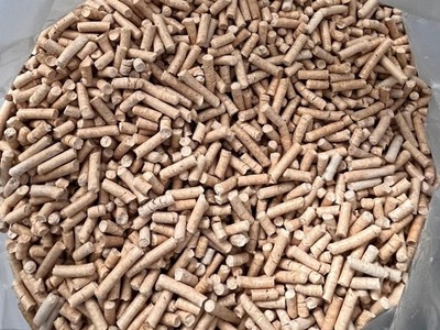 Pellet drzewny w workach 15 kg (pellet drzewny DIN Plus / A1 na sprzedaż)
