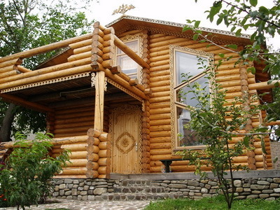  Ukraina. Domy z bala, sarmacki drewniane okna, dachy trzcinowe od producenta
