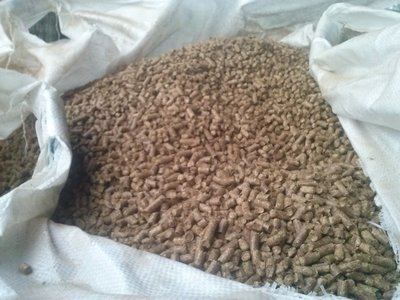 Pellet z Ukrainy w ilościach hurtowych w big bag oraz workach 15 kg od producenta