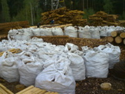 Ukraina. Zrebki dobrych gatunkow drewna 4 zl/m3 lesne, tartaczne do produkcji plyt + kora, wierzba, wiklina.